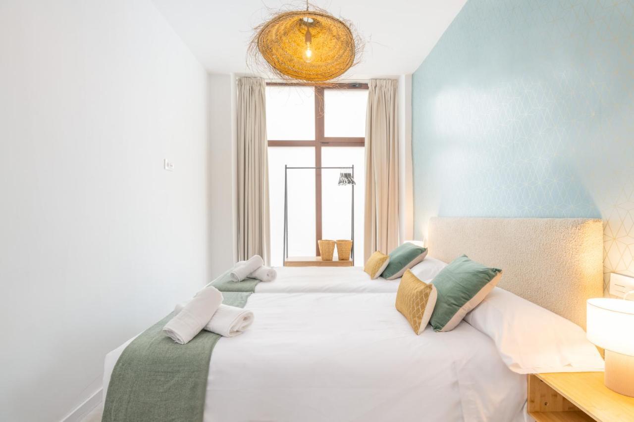 Apartamentos Luna Suites Palacio Dorita Granada Eksteriør billede