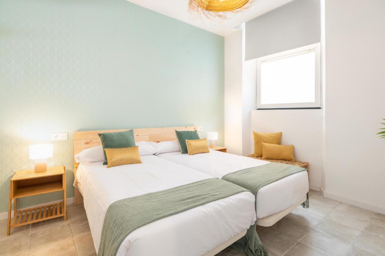 Apartamentos Luna Suites Palacio Dorita Granada Eksteriør billede