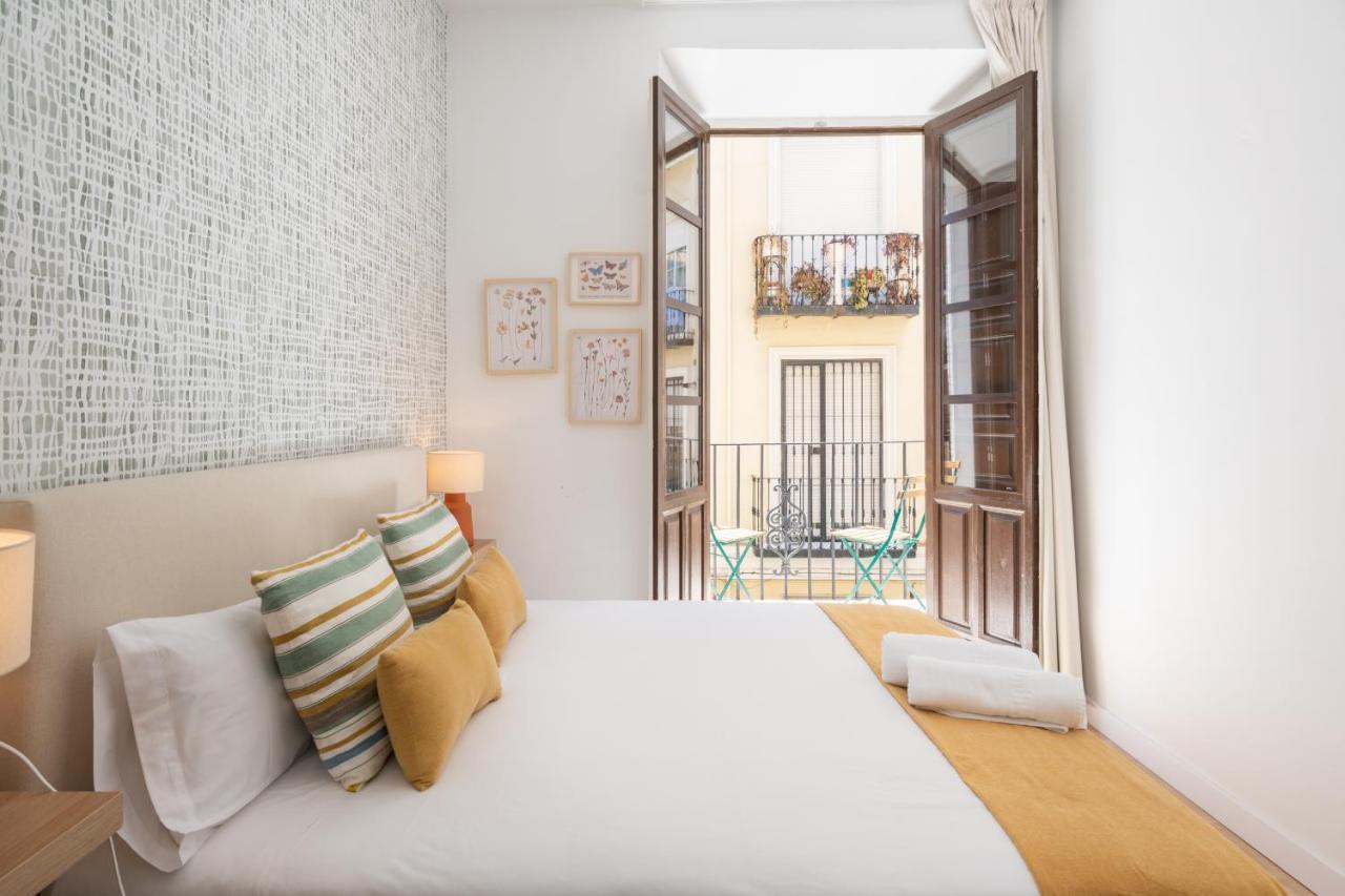 Apartamentos Luna Suites Palacio Dorita Granada Eksteriør billede