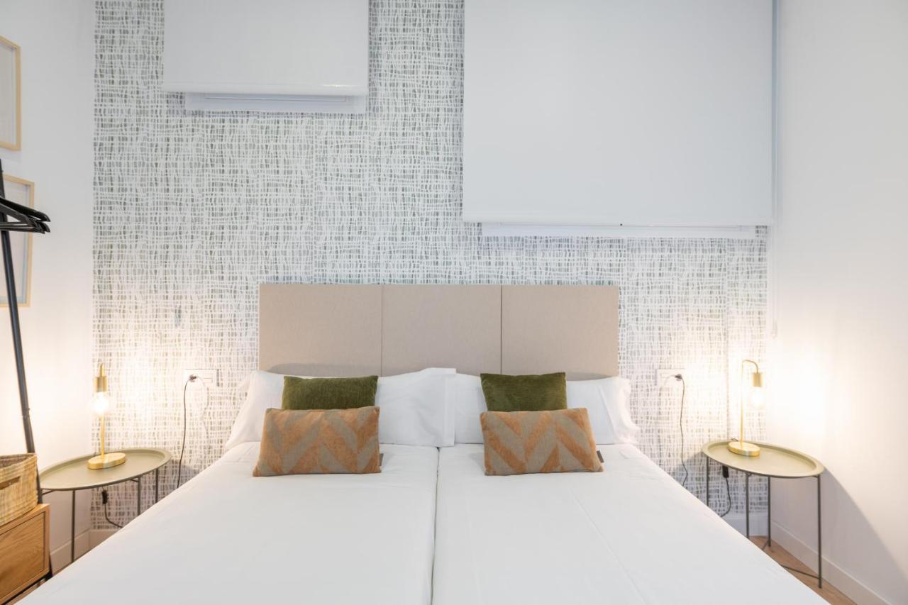 Apartamentos Luna Suites Palacio Dorita Granada Eksteriør billede