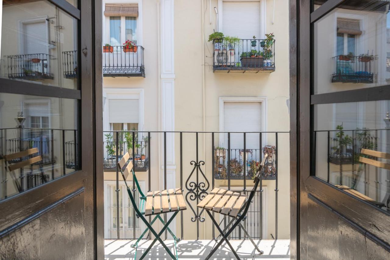 Apartamentos Luna Suites Palacio Dorita Granada Eksteriør billede
