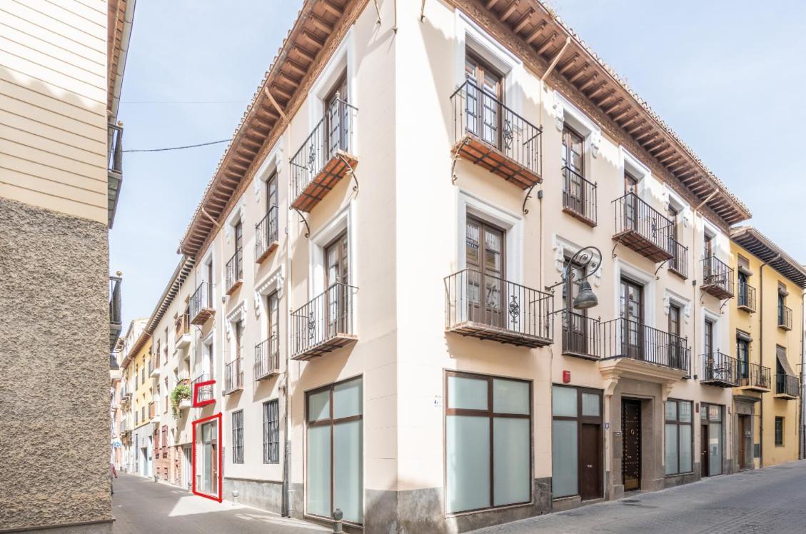 Apartamentos Luna Suites Palacio Dorita Granada Eksteriør billede